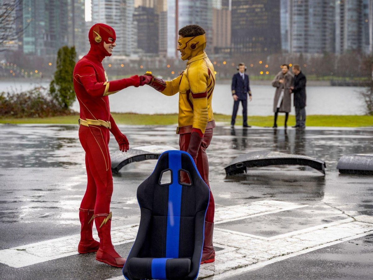 Kid Flash returns in promo and images for The Flash Season ...