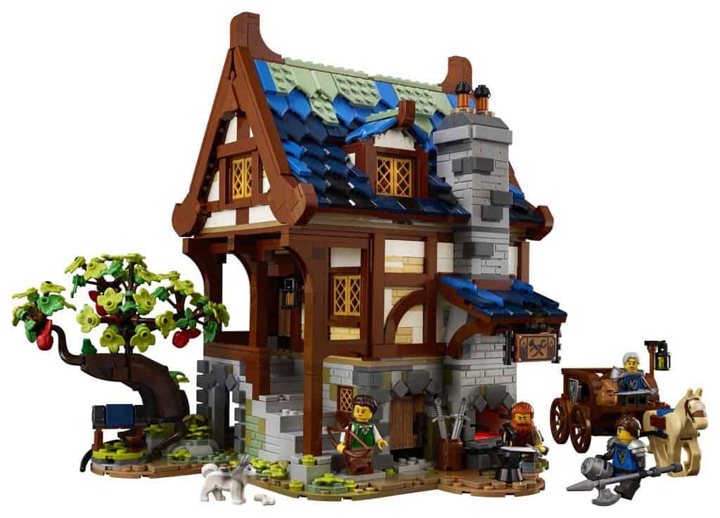 LEGO-Ideas-Medieval-Blacksmith-21325-4.jpg