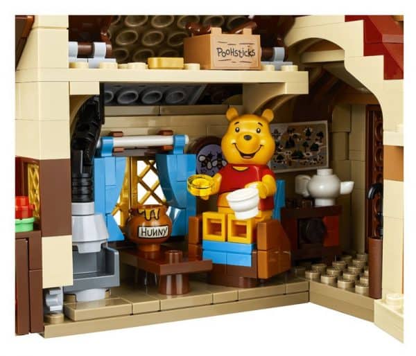 LEGO-Ideas-Winnie-the-Pooh-21326-6-600x514 