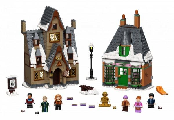 LEGO_-Harry-Potter_-Hogsmeade_-Village-Visit-76388-600x415 