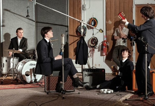 MIDAS-MAN-Beatles-at-Abbey-Road-2-600x413 